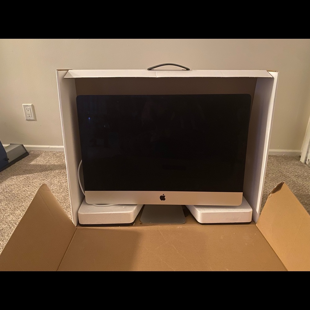 IMAC DESKTOP BRAND NEW